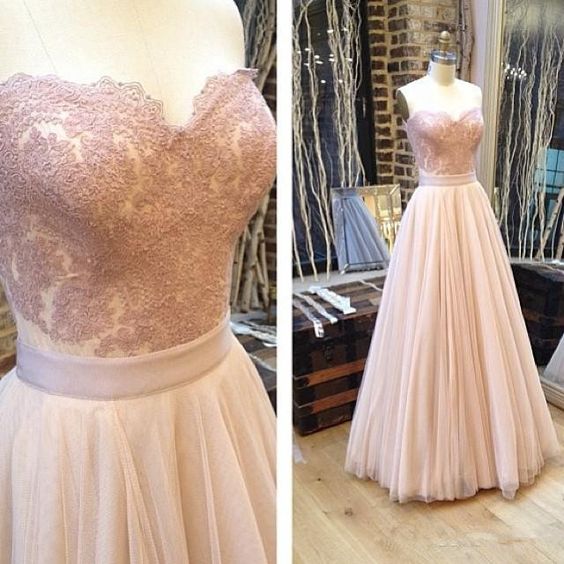 Ivory Tulle Long Prom Dres..